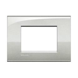 Bticino LNC4803GL living light AIR placca 3 posti moduli colore Argento Lunare 